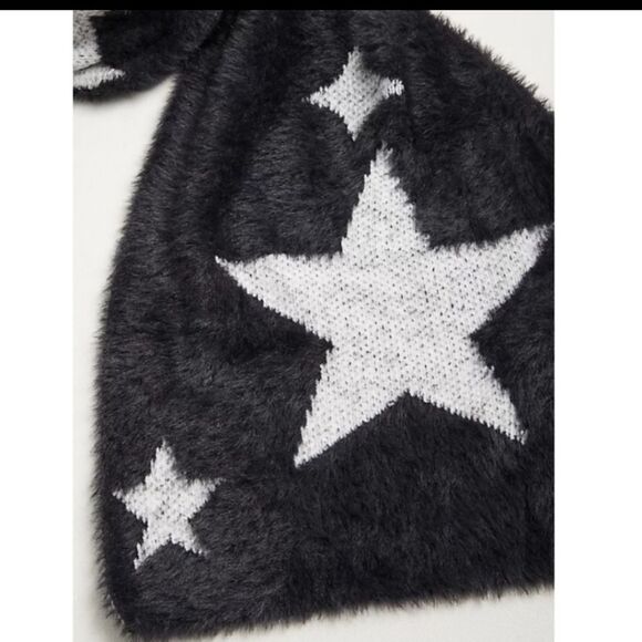 NWT Star Celestial Scarf and Pom Pom hat - Picture 3 of 10
